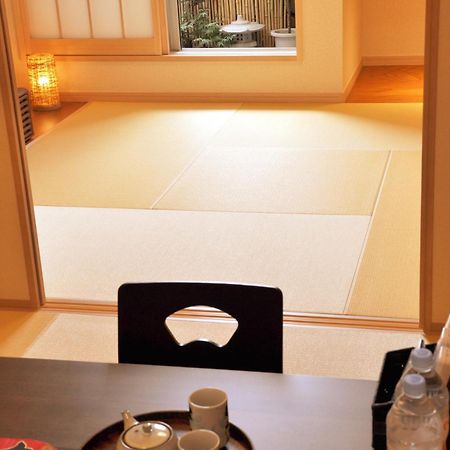 Hotel Harper House Osaka Esterno foto